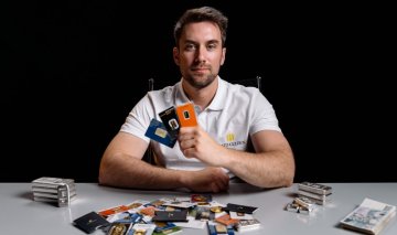 How does the purchasing process work, and why choose Zlato Gulden